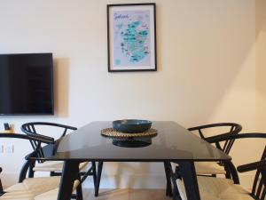 Spacious and Modern 2-bed on Easter Road - Flat 3, Elgin House Apartments