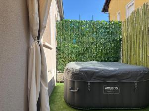 Marila Deluxe, Patio con idromassaggio