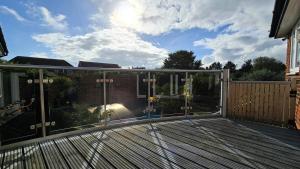 Botany Bay Beach House - Heated Pool & Sea Views