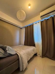 Loft and Luxe 1BR Condo in Clark