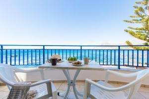 One-Bedroom Apartment with Sea View (4 Adults) room in Atlantis