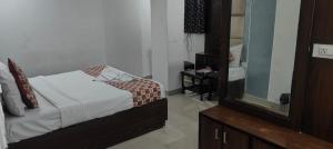 Hotel Tela Plaza Near IGI Airport Delhi