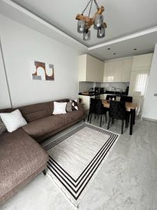 Best apartment near the sea on Cleopatra