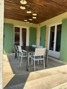 Maisons de vacances La Maison du Bourboul : photos des chambres