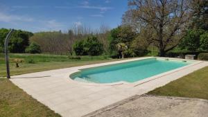 Maisons de vacances Gite la lauzerie : Maison 3 Chambres