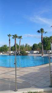 Campings Mobilhome 8 personnes Camping 4 etoiles Vias plage - la Carabasse : photos des chambres
