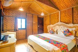 spring cottage bar & restaurant