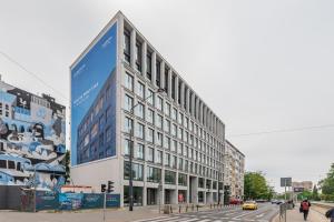 Aleja Solidarności 153 - A by Homeprime