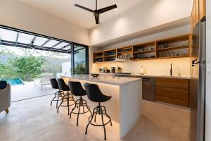 3058 - Casas del Campo 4