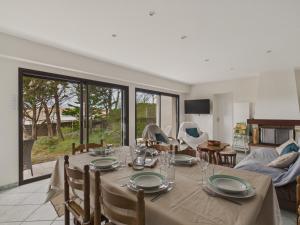 Maisons de vacances 150m de la plage - Maison vendeenne pour 6 : photos des chambres