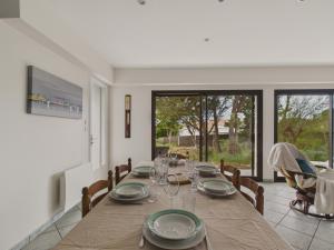 Maisons de vacances 150m de la plage - Maison vendeenne pour 6 : photos des chambres