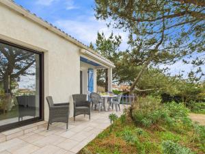 Maisons de vacances 150m de la plage - Maison vendeenne pour 6 : photos des chambres