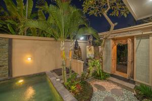 Bulan Adi Villa By Reccoma