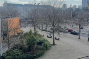 2 Bed-1 Bath-City Centre-Balcony
