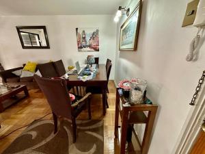 Hermoso departamento 2 dormitorios 2 baños en Providencia a pasos de metro