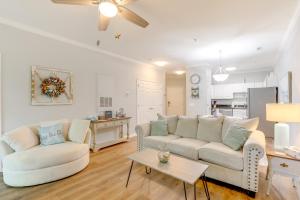 Less Than 2 Mi to Beach Savannah Shores Resort Condo!