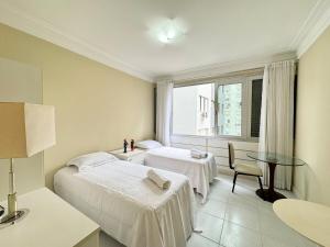 Apto amplo e moderno na Av Beira-Mar Norte