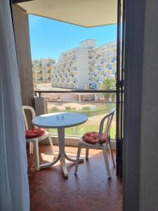 Appartements Front de mer, Wifi, joli appartement 4 couchages, secteur Lydia Grande plage : photos des chambres