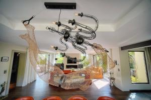 Ines By Terrys Homes