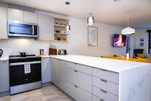 Separate Reality Retreat by Revelstoke Vacations
