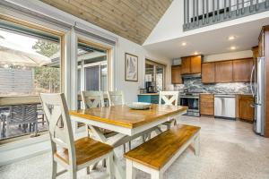 2 Mi to Sand Valley Family Getaway with Deck!