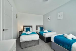 Charming Home w Parking Near Liverpool City Centre