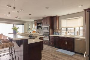 Marlin Cove Pet Friendly Waterfront Retreat