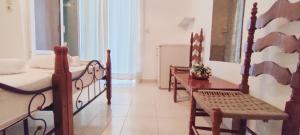 Cleopatras House Apartments