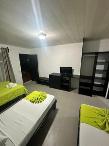 Hotel Dorado Hot Springs