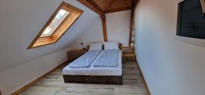 Top floor apartment with great city view