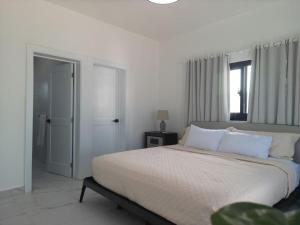 Modern 3 BR Villa with pool in gated community