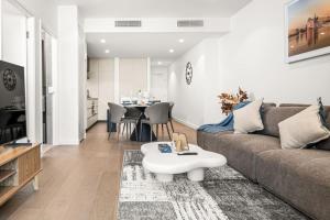 Modern 1BR Apartment in the Heart of Brisbane City