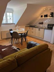 Meerblick Cafe Reiten Spielplätze Animation WLAN