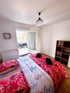 Duplex, terrasse, vue mer, 30m plage