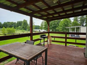 Domek nad Jeziorem Okrągłe plaża, pomosty wędkarskie, kajaki, jacuzzi, sauna