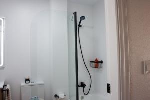 Sun-Kissed Cozy Bungalow