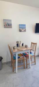 Appartements Centre-ville & plage a portee de main ! : photos des chambres