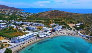 Seaside Haven in Vari