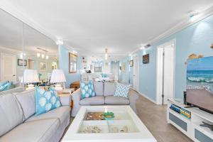 507- Ocean View 2 bedroom top floor