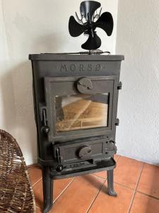 Archipelago cabin with sauna, fireplace & close to the ocean