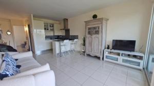 Véritable pépite proche plage et port