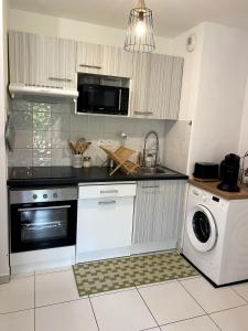 Joli appartement à Andernos les bains , 2 ou 4 pers , avec terrasse et parking