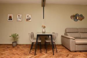 Апартамент Инфинити