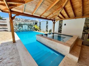 magnifica villa en cabrera