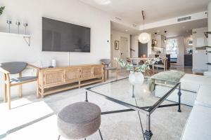 Sungardens penthouse