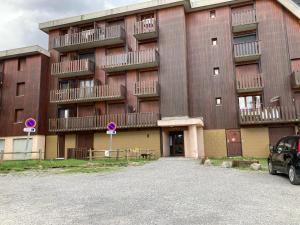 Appartements STUDIO 4 COUCHAGES A St JEAN-MONTCLAR ETE/HIVER : photos des chambres