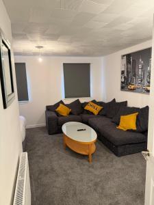 2-Bed City Apartment by Glasgow Green