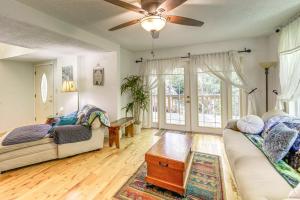 Bryson City Cottage w Hot Tub & Waterfall Views!