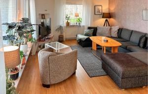 4 Bedroom Gorgeous Home In Vimmerby