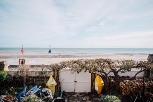 B&B / Chambres d'hotes La Villa Louis, maison d-hotes, vue mer : photos des chambres